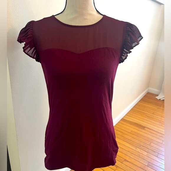 EXPRESS Burgundy Flutter Sleeve Women's Top - Picture 1 of 2